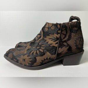 Pedro Mirelles Brown Etched Floral Ankle Boots Boho Western Chic Size 38